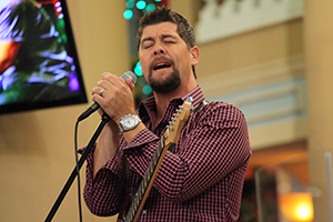 Jason Crabb Sings