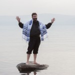 rabbi-teaching-sea-of-galilee