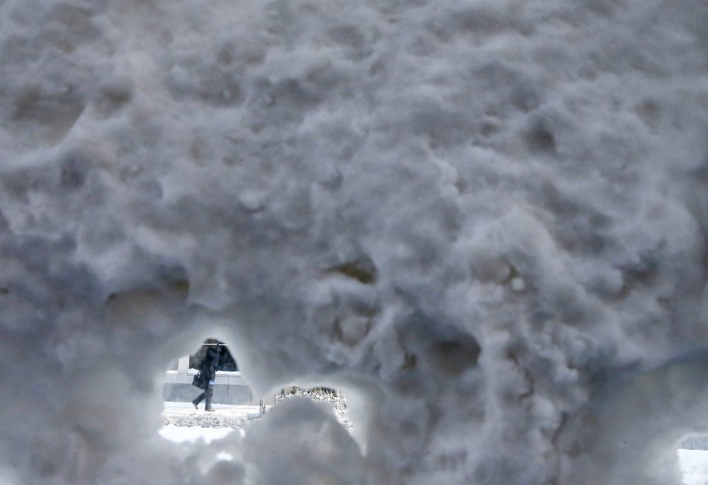 Snowstorm, cold to sweep across U.S. Northeast ahead of arctic blast