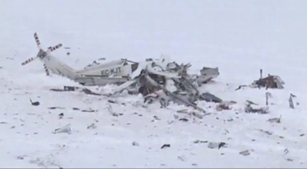 Helicopter crash piles pressure on Italy avalanche region
