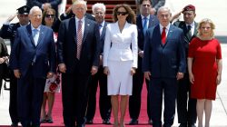 U.S. President Donald Trump (2nd L) and first lady Melania Trump (3rd L) stand with Israeli Prime Minister Benjamin Netanyahu (2nd R), his wife Sara (R) and Israel's President Reuven Rivlin (L) upon their arrival at Ben Gurion International Airport in Lod near Tel Aviv, Israel May 22, 2017. REUTERS/Amir Cohen