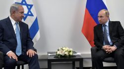 Russian President Vladimir Putin and Israeli Prime Minister Benjamin Netanyahu attend a meeting at the Jewish Museum and Tolerance Centre in Moscow, Russia January 29, 2018.
