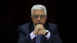 FILE PHOTO - Palestinian President Mahmoud Abbas heads a Palestinian cabinet meeting in the West Bank city of Ramallah July 28, 2013. REUTERS/Issam Rimawi/Pool/File Photo