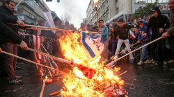 Iranians burn U.S. flags during a ceremony to mark the 40th anniversary of the Islamic Revolution in Tehran, Iran February 11, 2019. Meghdad Madadi/Tasnim News Agency/via REUTERS
