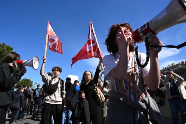 Anti-government protesters