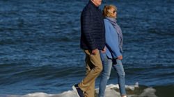 biden-beach-walk-640x480