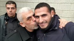 Photojournalist-with-Hamas-Leader