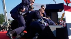 secret-service-jumping-on-trump-AP-640x480